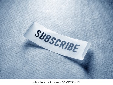 Close up of a subscribe label