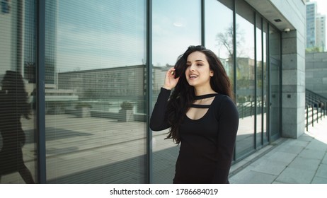 Close Up Successful Woman Touching Hair At Street. Sexy Woman Entrepreneur Walking Near Building Outside. Confident Business Woman Looking Away Outdoors.