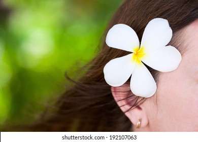 1,092 Flower Behind Ear Images, Stock Photos & Vectors | Shutterstock