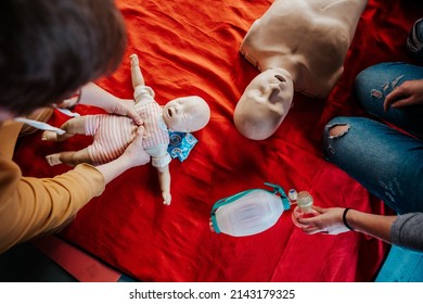 Close Up: Ife Size Training Dummy Model, Doll Face, Detail, Mannequin Mouth Wide Open, Medical Equipment. Paramedic Class Training Simple Props Abstract Concept