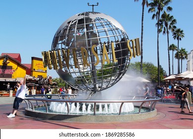 Close View Universal Studios Hollywood Los Stock Photo 1869285586 ...