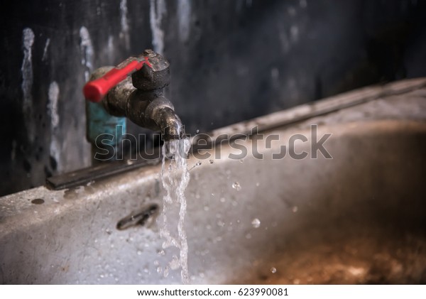 Close Water Splash Dirt Faucet Into Stock Photo Edit Now 623990081