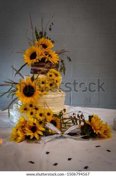 Close White Wedding Cake Sunflower Decoration Stock Photo Edit