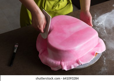 Sugar Paste Cake Images Stock Photos Vectors Shutterstock