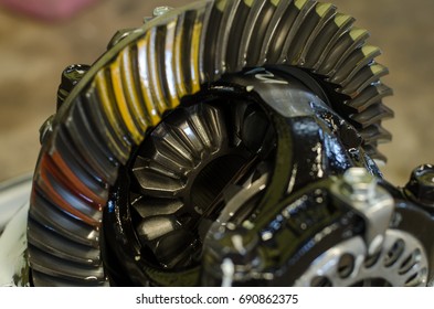 1,994 Differential gear Images, Stock Photos & Vectors | Shutterstock