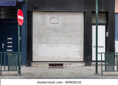 Closed Shop Window Blinds