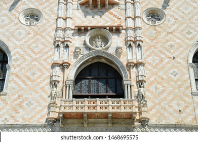 A Closer Look At The Doge's Palace  In Venice