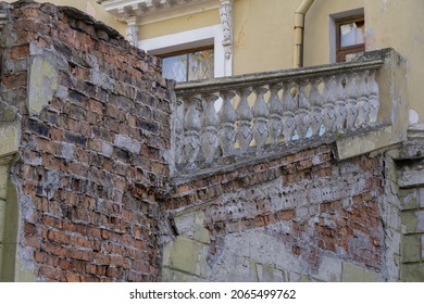 Close-up Ancient Stone Railings. Old Classic Balustrade. Disrupted Stairs. Details Of The Architecture.