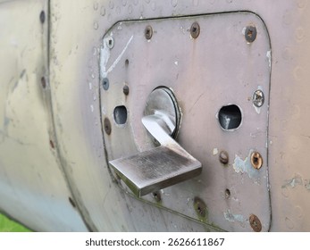 Close-up of an angle of attack (AOA) indicator on an airplane, a device that shows the angle between the wing and the oncoming airflow.