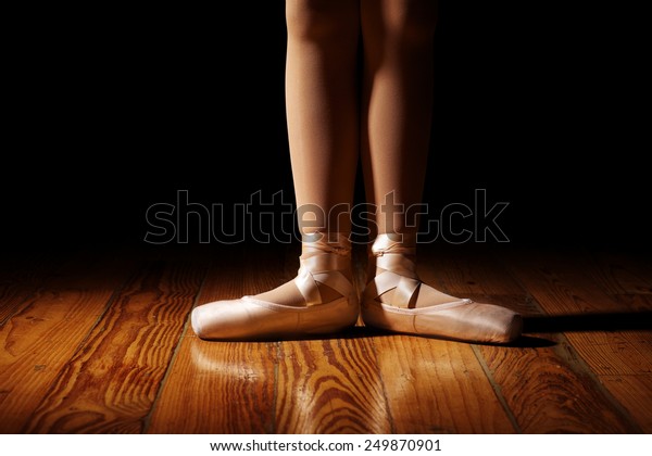 flat feet pointe shoes