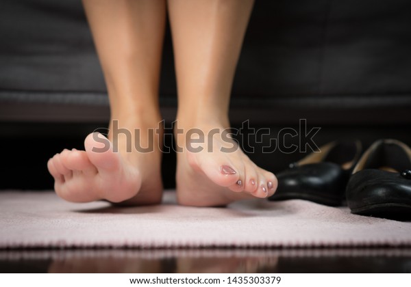 long narrow feet