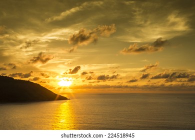 Closeup beautiful and cloud sunset over the sea