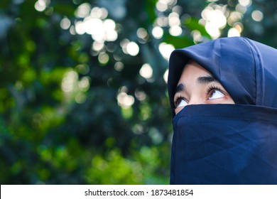 Niqab Art Stock Photos Images Photography Shutterstock Niqab Art Stock Photos Images Photography Shutterstock
