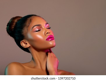 Closeup Beauty Fashion Glamour Portrait African Woman. Glitter Vivid  Pink Makeup. High Fashion Model. Glamour Beauty Portrait Young African Woman With Closed Eyes Woman - Image  