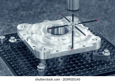 Close-up Check Measurement Of Detail By Detecting Head Sensor