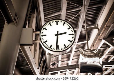 Closeup Clock at the sky-train station