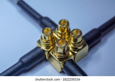 Close-up Of Close Arranged Pattern Gold Plated High Precision MMCX Modern Radio Network Communications Pigtail Electronics Component