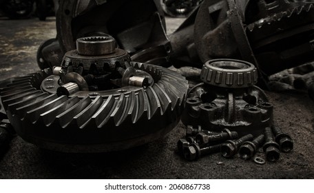 close-up, crown gear, differential, spare parts, cogs, trucks, old, cars, being repaired, on the factory floor