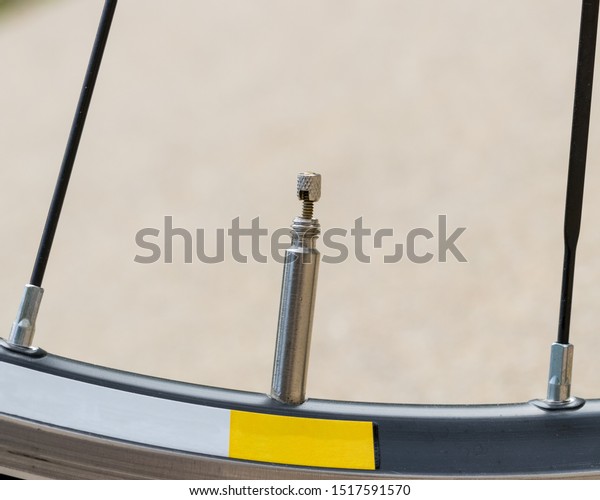 road bike tire valve