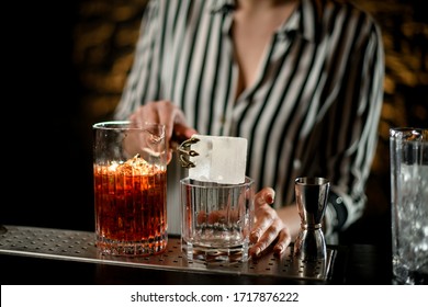 women drinking whiskey