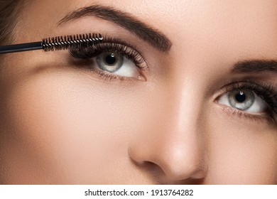 Sourcil Images Photos Et Images Vectorielles De Stock Shutterstock