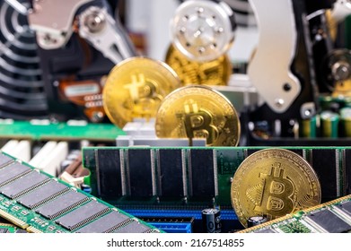 Close-up Of Gold Bitcoin On Computer Components Background, Technology And Digital Currency Concept