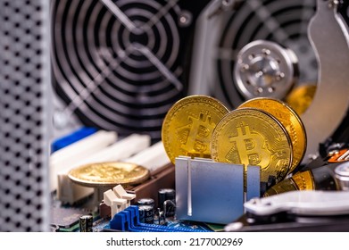 Close-up Of Gold Bitcoin On Computer Components Background, Technology And Digital Currency Concept