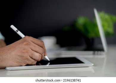 Closeup Hand Signing Or Using Digital Pen On Computer Tablet On The Desk, Businesswoman Use Stylus Pen Write On Tablet