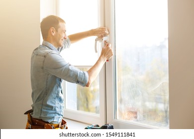 40,689 Installation window Images, Stock Photos & Vectors | Shutterstock