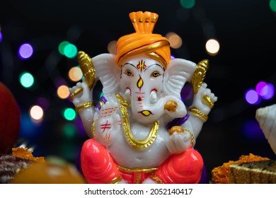 Closeup Hindu God Lord Ganesha Ganpati Stock Photo 2052140417 ...