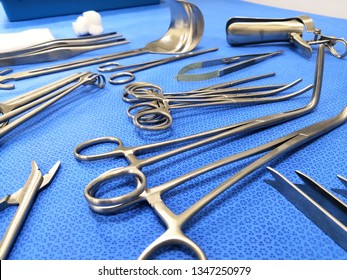 8 Morris Retractor Images, Stock Photos & Vectors | Shutterstock