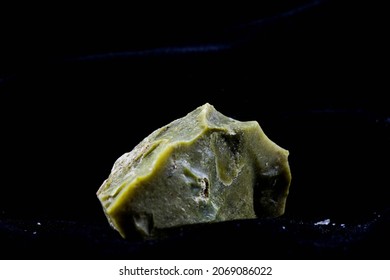 A Close-up Image Of A Piece Of Chert Rock.