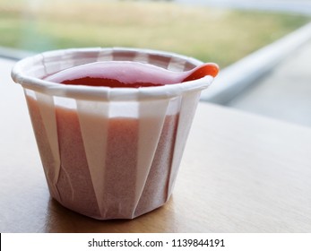 paper ketchup cups