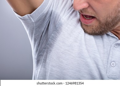 t shirts for sweaty armpits