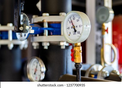 340,794 Pressure equipment Images, Stock Photos & Vectors | Shutterstock