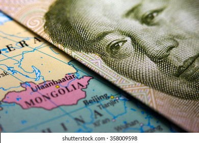 Close-up Of A Map Of Mongolia (incl. Gobi Desert) And Mao On A 1 Yuan Chinese Banknote