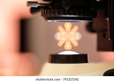 Closeup microscope, science & life, Atom