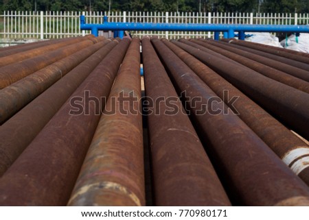 Close-up old drillpipe that prepare to repair