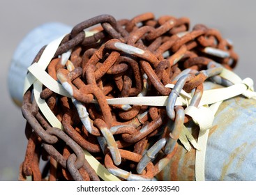 Closeup of old rusty chain.