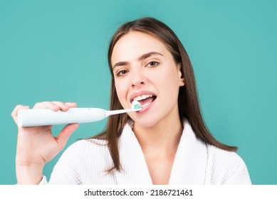 24,328 Woman with toothpaste Images, Stock Photos & Vectors | Shutterstock