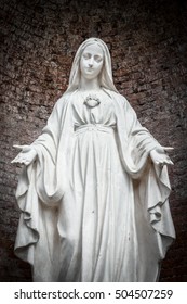 48,126 Statue of mary Images, Stock Photos & Vectors | Shutterstock