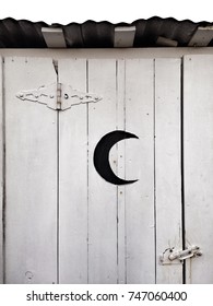 63 Outhouse with crescent moon Images, Stock Photos & Vectors ...