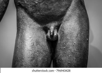Toon mij een foto van een penis rijpe Ebony Fotos