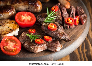 6,095 Mixed grill platter Images, Stock Photos & Vectors | Shutterstock
