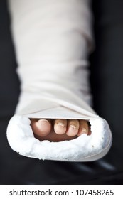 Close-up Photos Of Foot Splint For Treatment Of Injuries From Broken Bones.