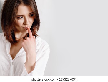 Imagens De Erotic Sucking Finger Imagens Fotos Stock E Vetores Shutterstock