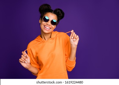 Close-up portrait of her she nice attractive cheerful cheery funky brunette girl wearing hoody having fun free time isolated on bright vivid shine vibrant lilac violet purple color background