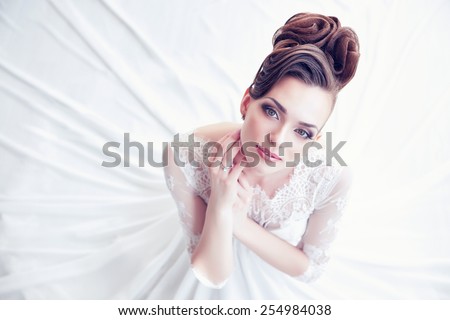 Closeup portrait of young gorgeous bride 