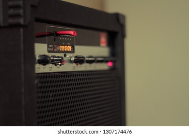 Close-up of the power amplifier