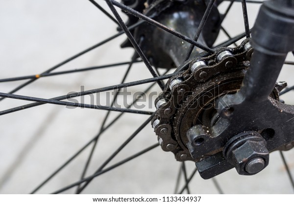 bicycle rear axle